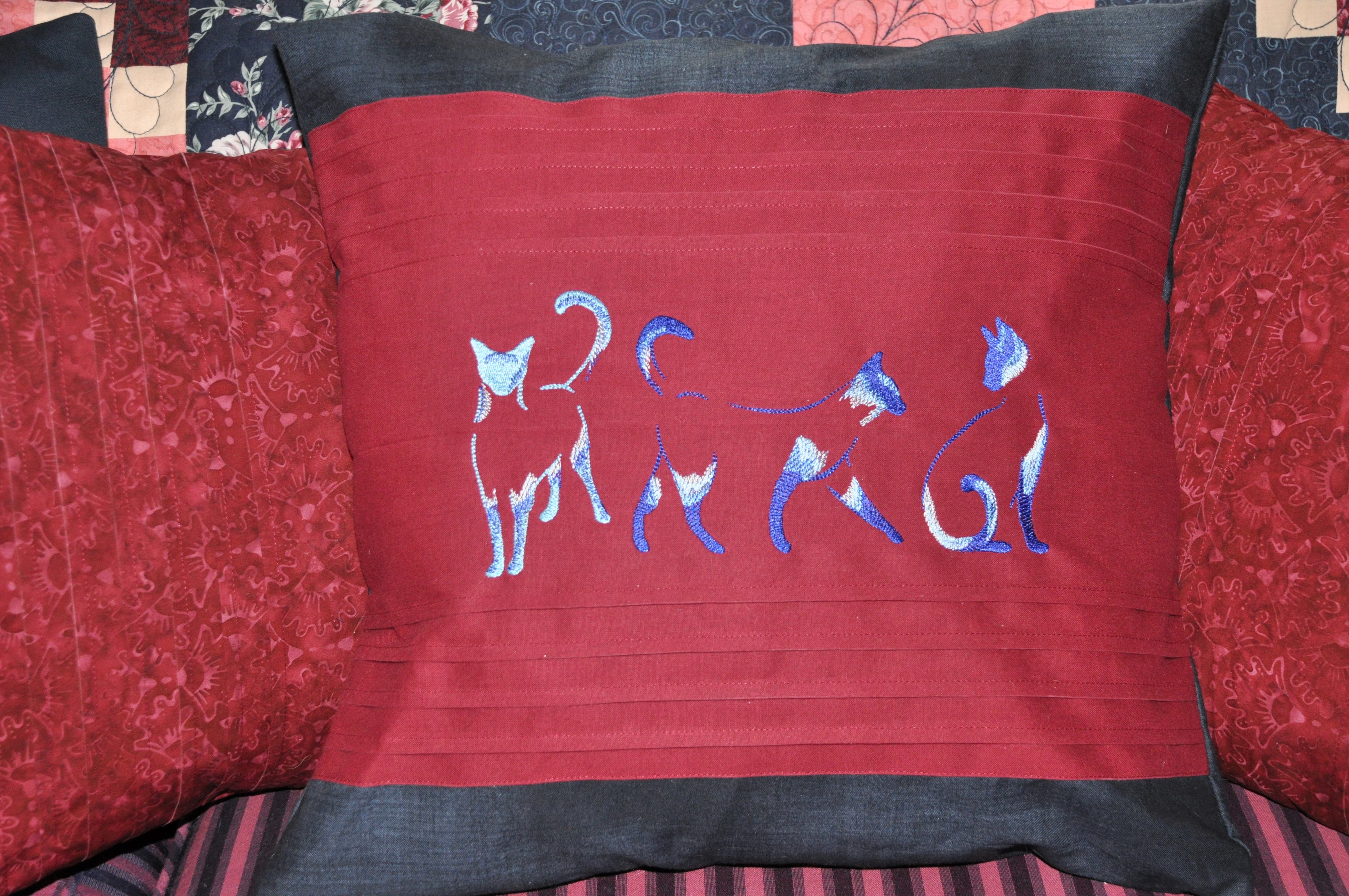 New Sofa Pillows - Quiltingboard Forums