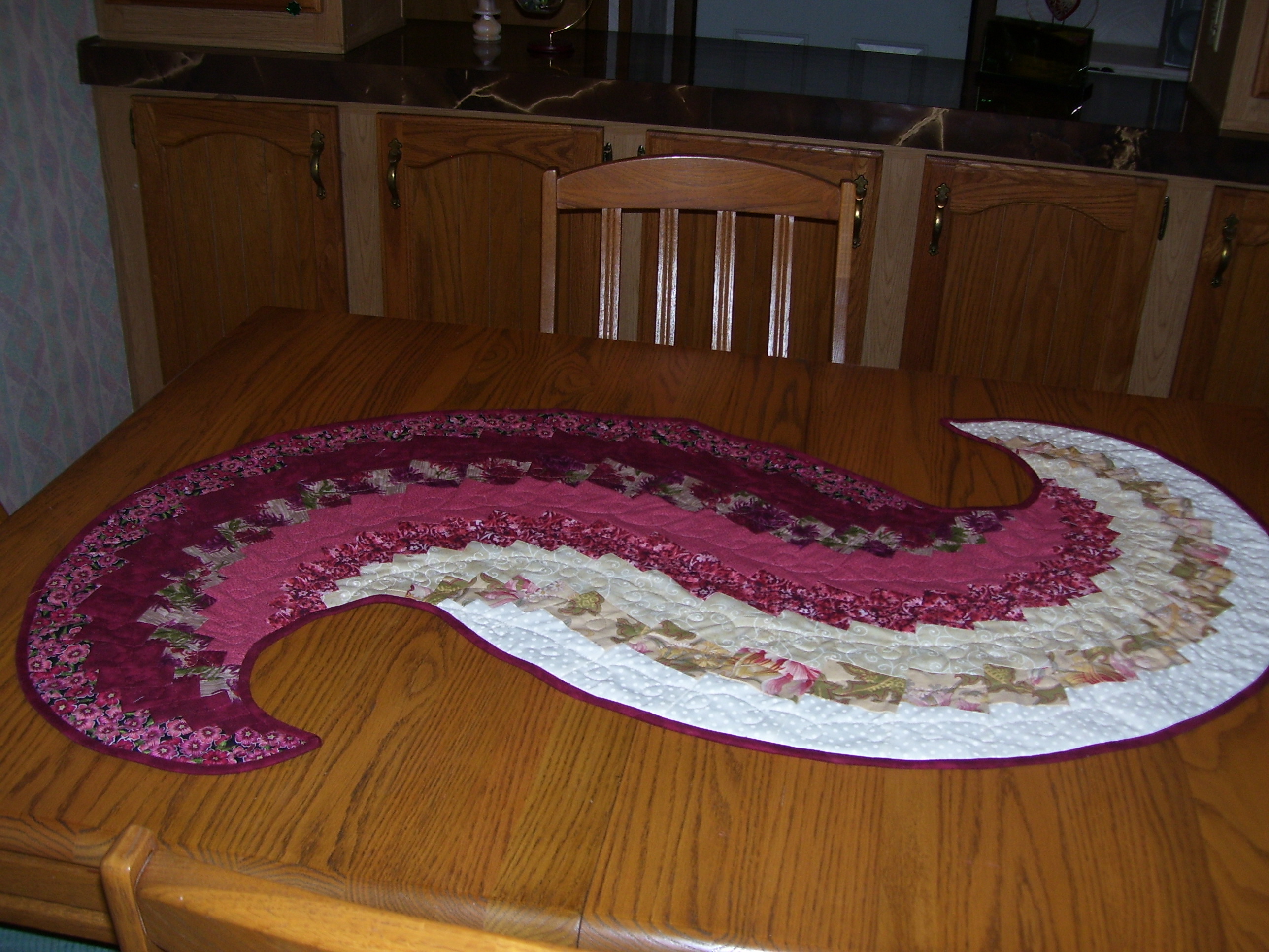 quilting-ideas-for-spiral-table-runners