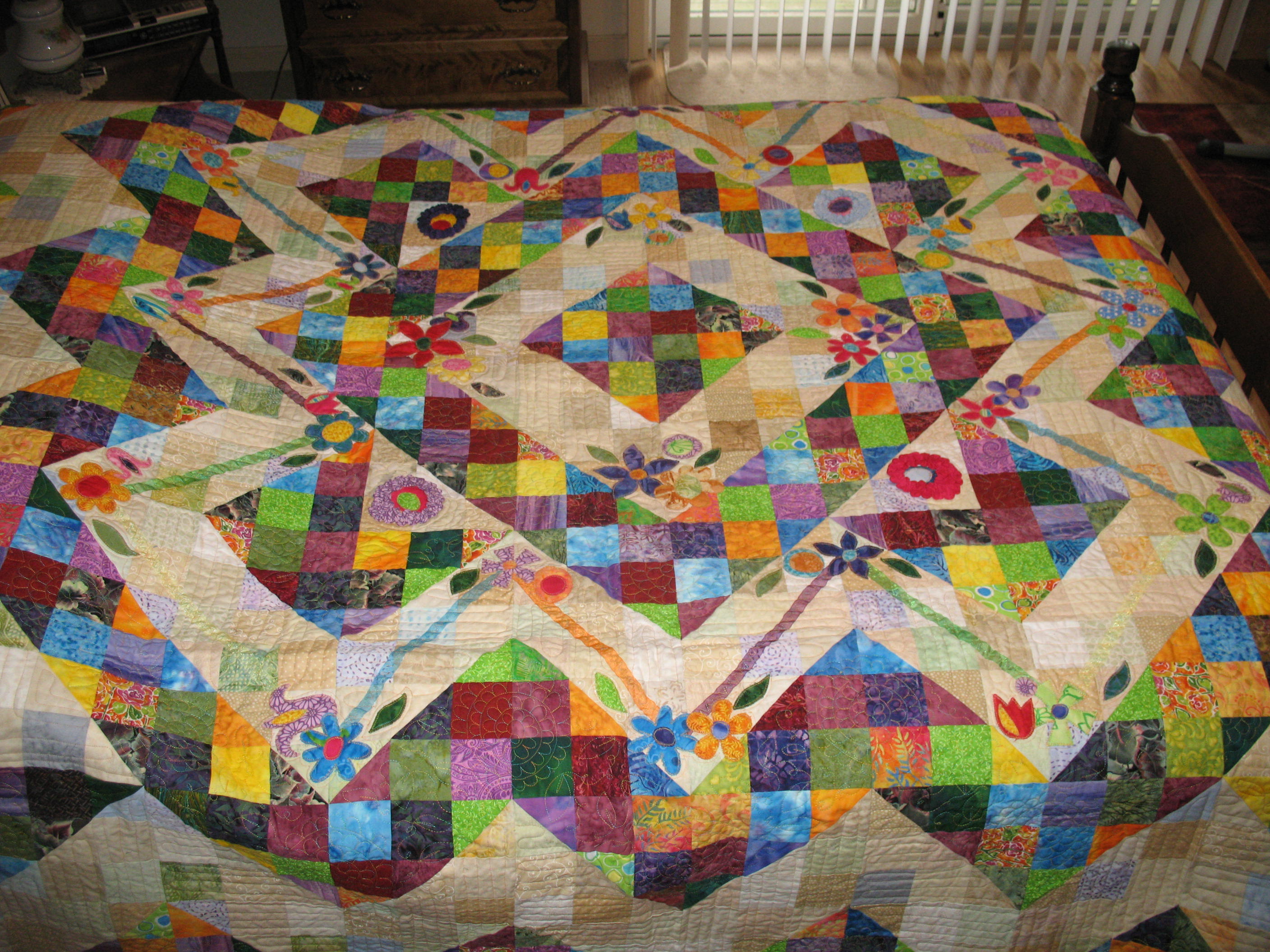 Jewel-Tone scrappy quilt with applique - Quiltingboard Forums