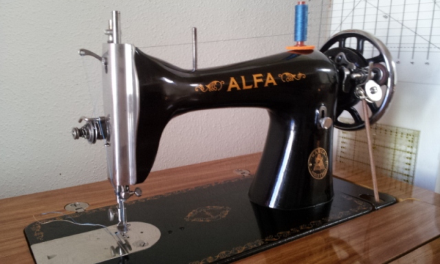 Spanish ALFA A Model: is a Singer 15 clone? - Quiltingboard Forums