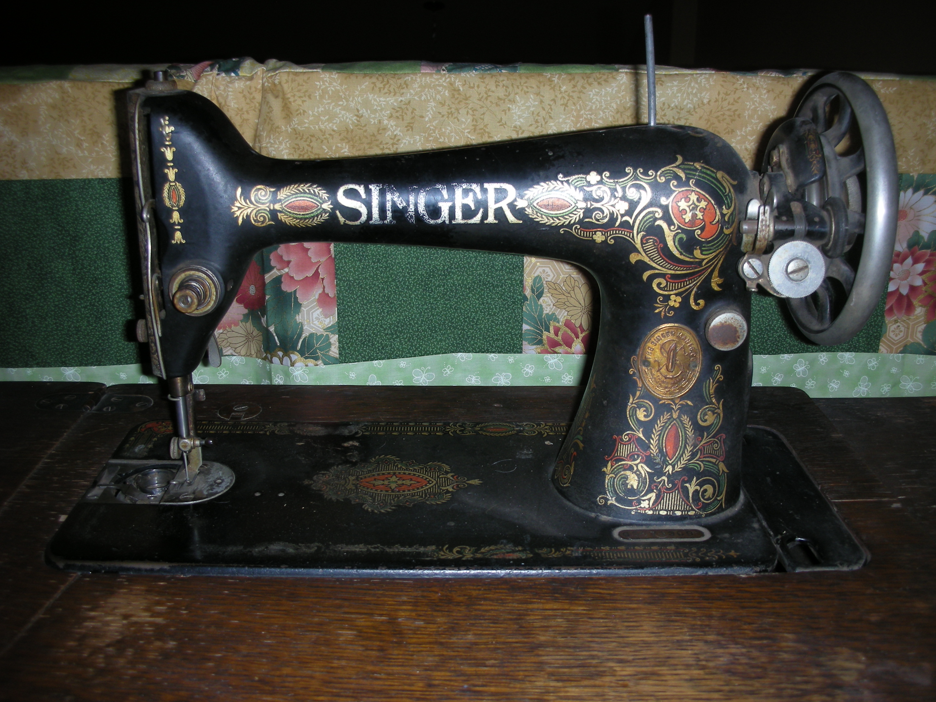 singer red eye treadle sewing machine attachments