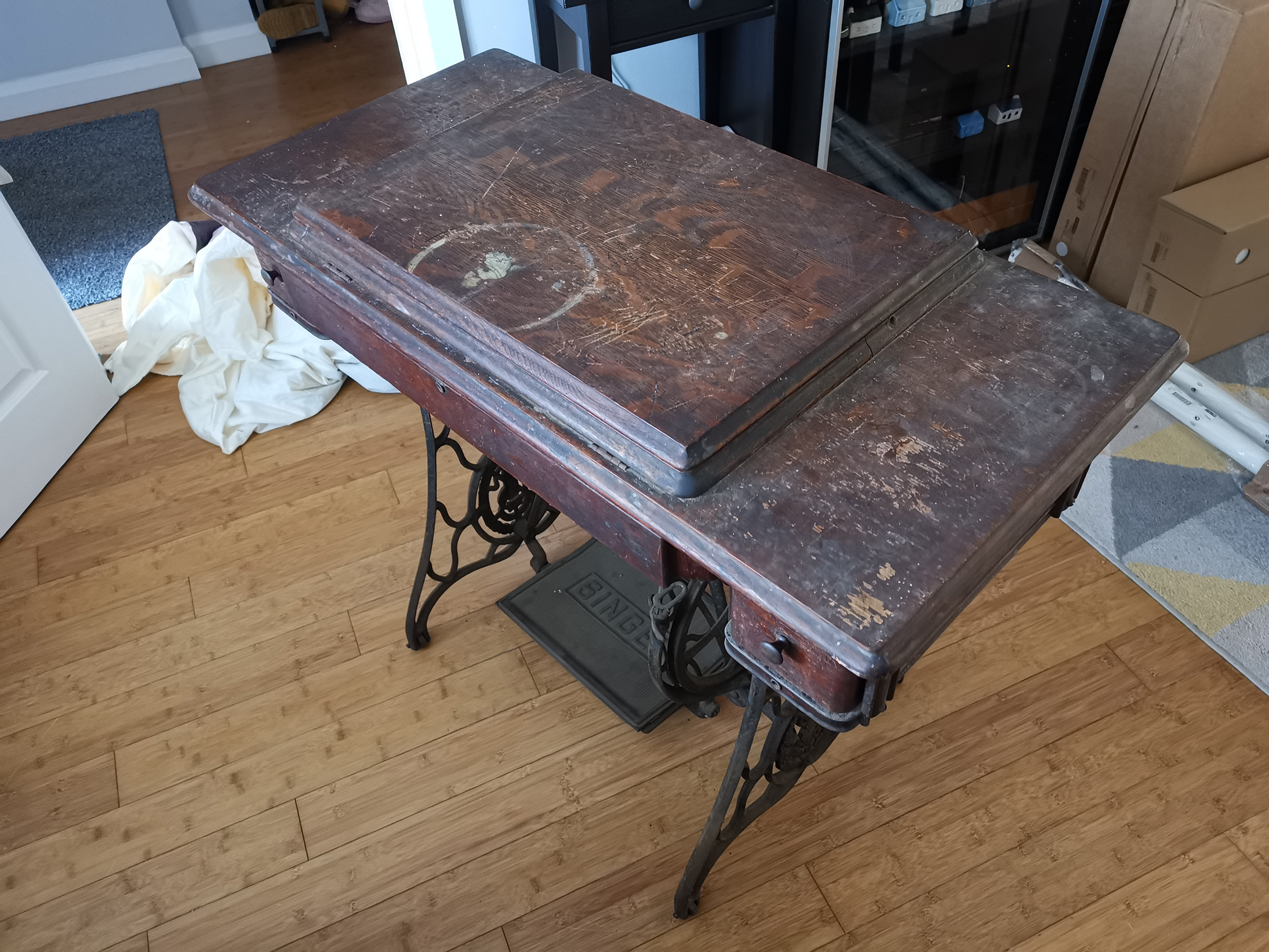 Refinishing an antique sewing machine table - by Glenn Huovinen